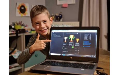 Alexis Querné remporte l'Arena Lichess de la neige